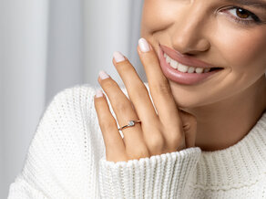 Bague de fiançailles Touch en 9K or blanc avec diamant 0,13ct G/SI