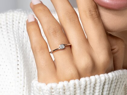 Bague de fiançailles Touch en 9K or blanc avec diamant 0,13ct G/SI