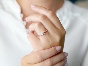 Bague de fiançailles Touch en 14K or blanc avec diamant 0,08ct D/IF