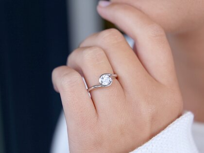 Bague de fiançailles Touch en 9K or blanc avec diamant 0,75ct G/SI