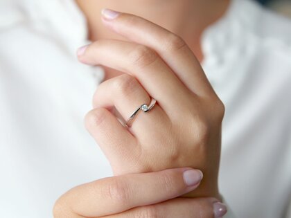Bague de fiançailles Twist Petite
