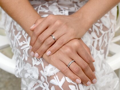 Bague de fiançailles Twist dans Argent 925/- avec diamant 0,10ct G/VS