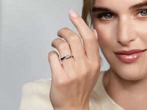 Bague de fiançailles Twist en 14K or jaune avec diamant 0,20ct H/SI